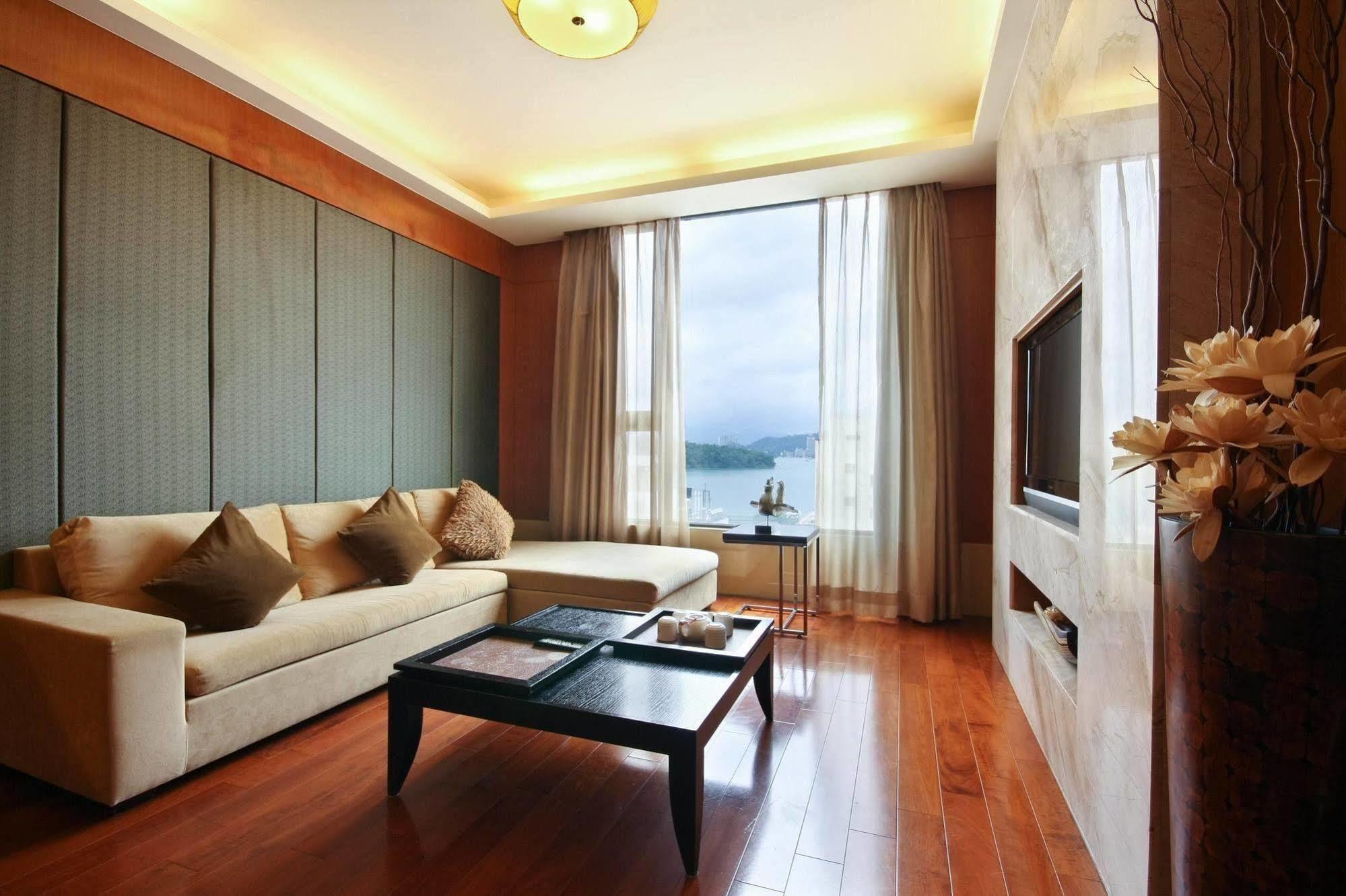 Einhan Resort Ючи Екстериор снимка